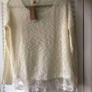 Francesca’s sweater NWT